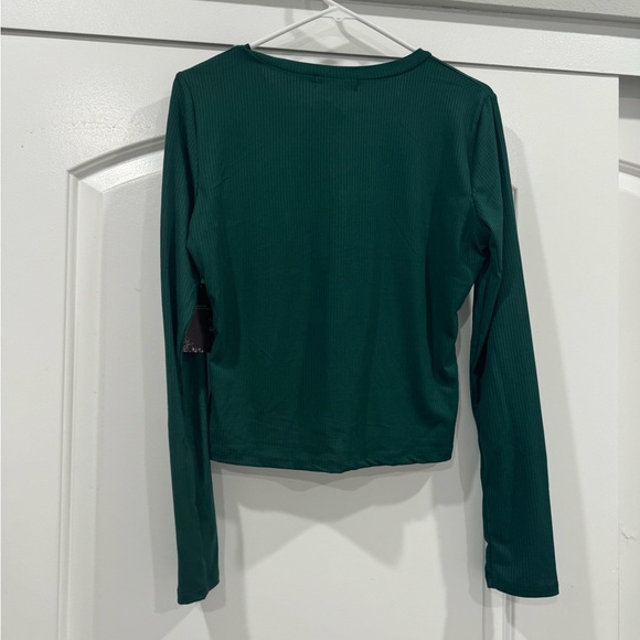 Long sleeve top - Picture 2 of 3